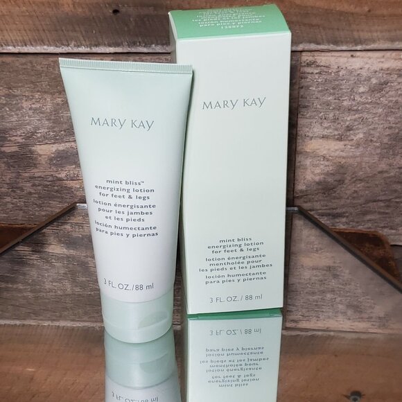 Bundle 2 Mint Bliss™ Energizing Lotion for Feet & Legs - Picture 9 of 9